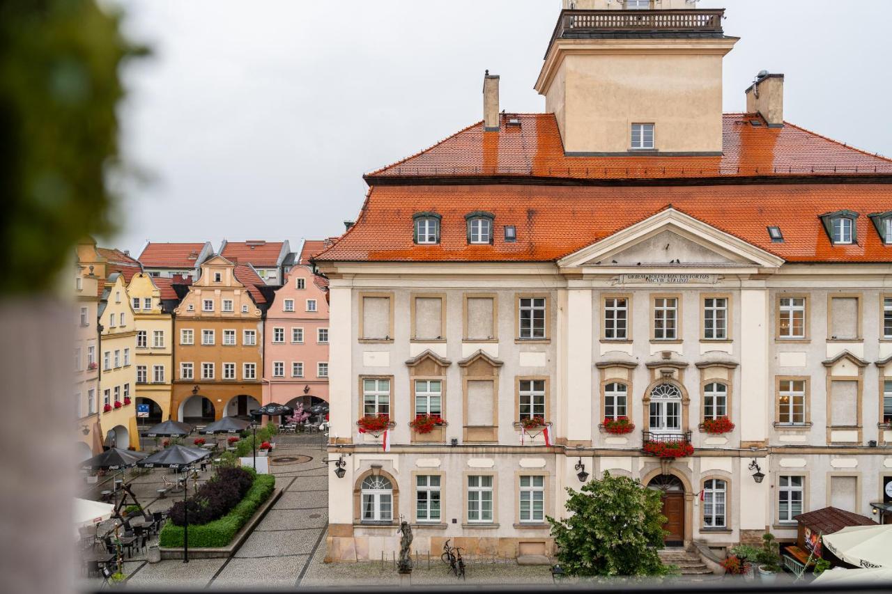 Apartament Zloty Jelonek - 4 Osobowy Na Placu Ratuszowym - Space Apart Jelenia Góra Exterior foto